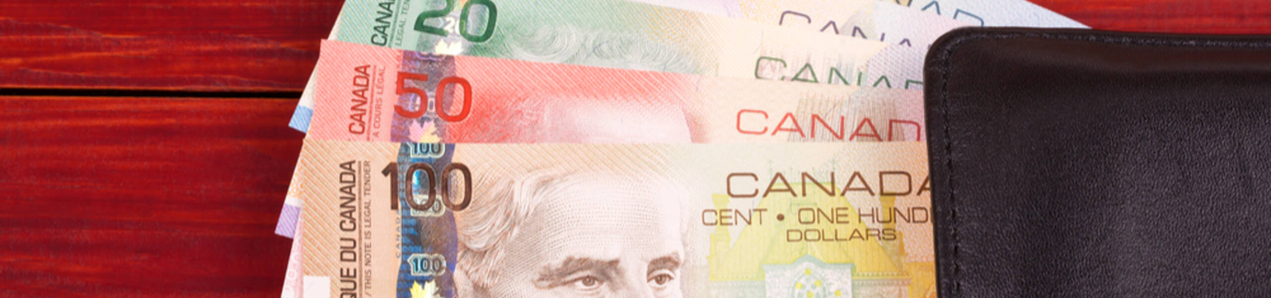 USD/CAD, consolidado y con escenario de extensión bajista hacia 1.3550
